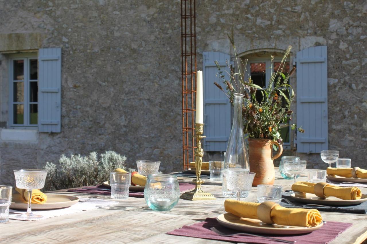 Rural Retreat Apartment Feuillade ภายนอก รูปภาพ