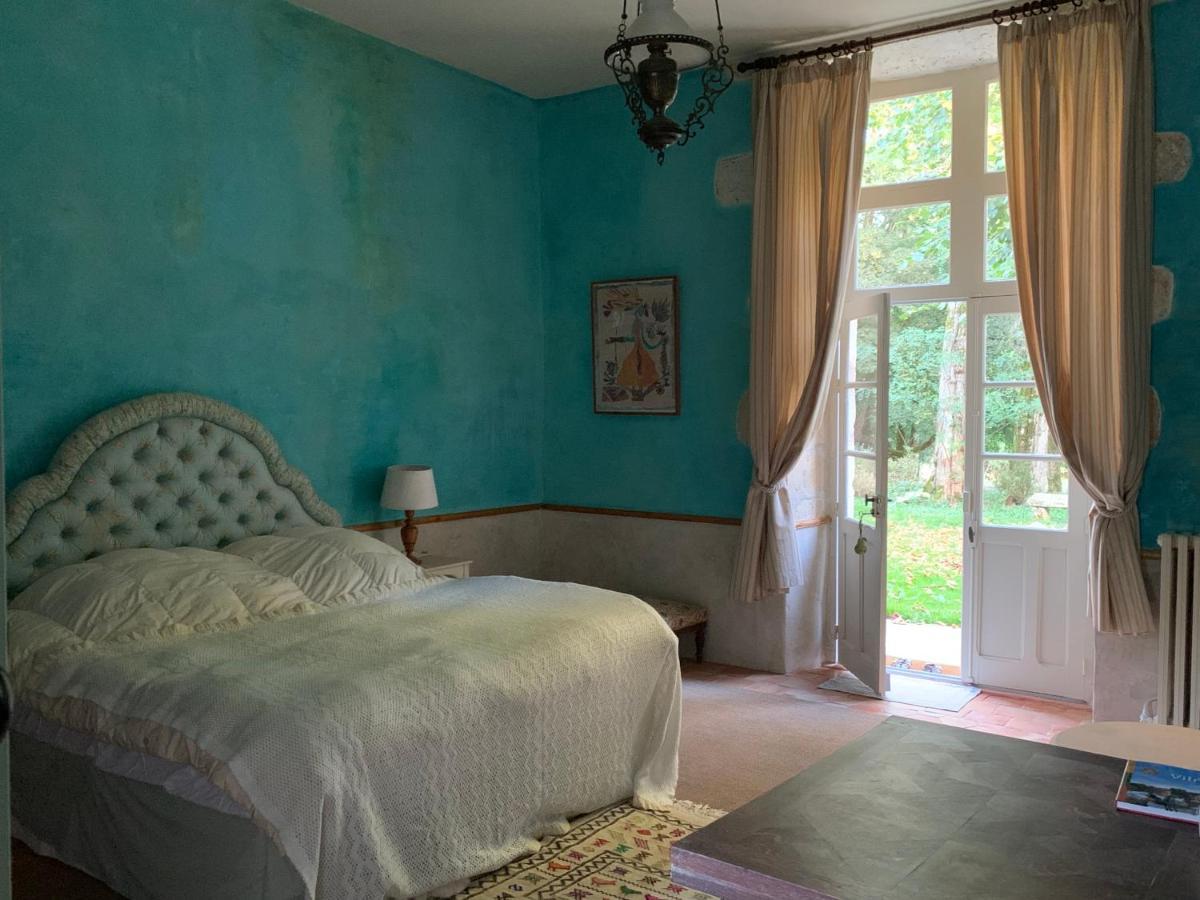 Rural Retreat Apartment Feuillade ภายนอก รูปภาพ