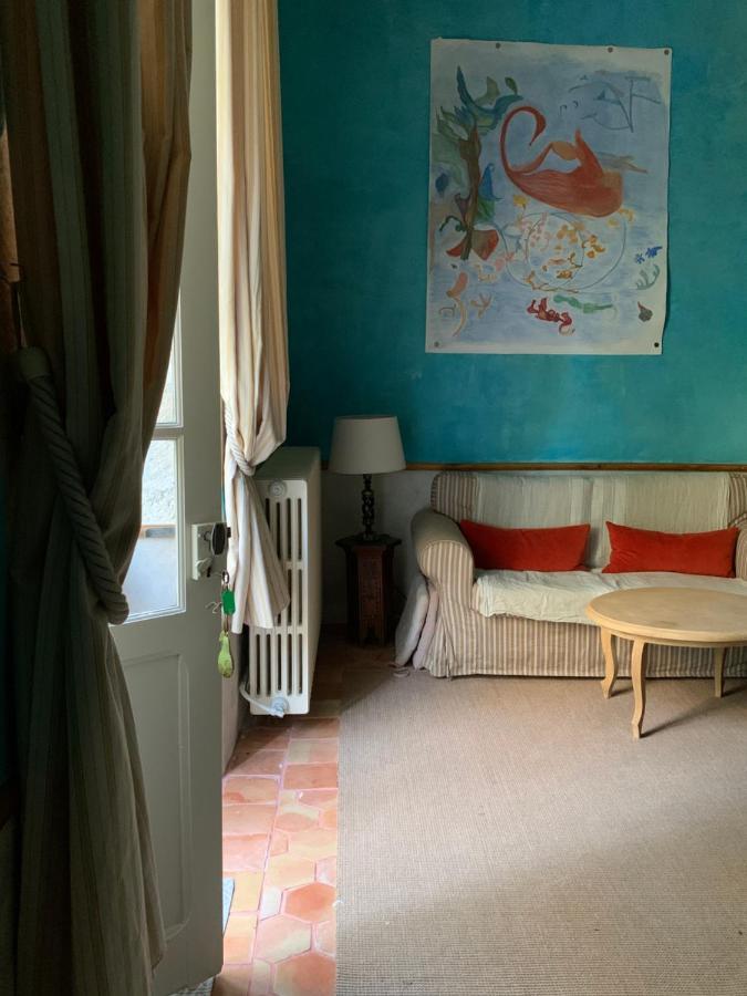 Rural Retreat Apartment Feuillade ภายนอก รูปภาพ